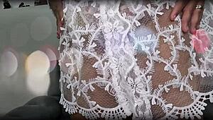 aula da nick - aluno enfiou um plug gigante no cuzinho da professorinha e deu um banho de porra nela