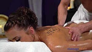 Massage Rooms Big Tits Brunette Russian Sandra Wellness Hot Oil Fuck on Table