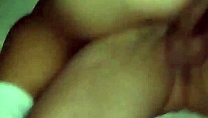 casada levando duas gozadas dentro da bucetinha?