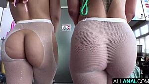 Katalina And Tommy's Party With Stretching