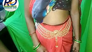 देसी आंटी को गांव में क्विक डॉगी स्टाइल की जोरदार चुदाई