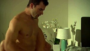 skinny girl licks boyfriend's pussy in muff diving sex session