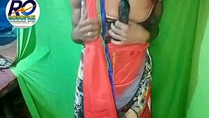 देसी आंटी को गांव में क्विक डॉगी स्टाइल की जोरदार चुदाई