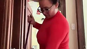 my neighbor is in the bathroom masturbating and getting creampied