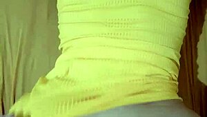 gostosa usando vestido coladinho fudendo ate levar leitinho