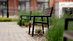 Baby bump aaron knocks up issa sfw