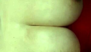 Beautiful teen shaking her big tits and ass - what a sight!