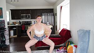 Learning Lesson 312 With Cute European Girlfriend