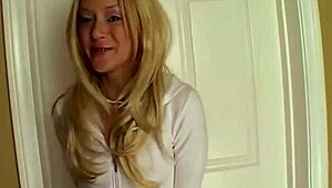 I am Lil Lexy masturbating in the back of a car