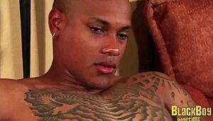 Want to see this nice gay foot?