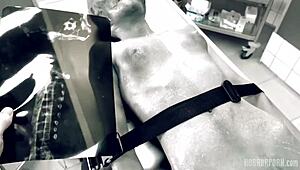 Roswell UFO horror unfolds with bound alien hardcore action