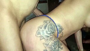 orgia no estacionamento público