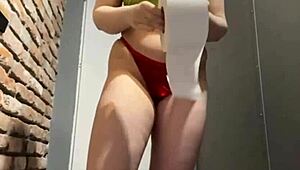 Watch close-up anal with BBC! Teen masturbates and cums hard.