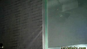 I had my firs time bareback wit my boyfrend in the bathrom