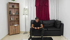 i fuck masseur who makes me suck his ass