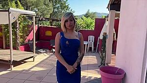 Lisa, milf nympho, bangs two cocks hard