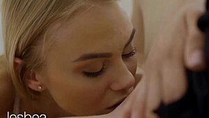 eat my pussy, nancy? facesitting orgasm!