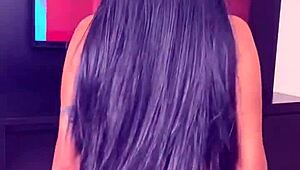 amateur latina dances and fucks without condom