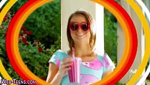 Spex Teen Les Licking in Close-Up