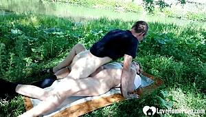 Juicy Mature Gets Her Hole Drilled Outdoors