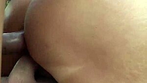 Mila Jeune Milf Veut Essayer Avec Deux Hommes Part 2