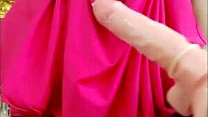 न्यू ईयर चैलेंज इंडियन ड्रेसअप मुठ मारते हुए!