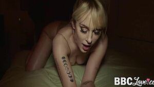 i had rich sex with cunning cougar maxim law