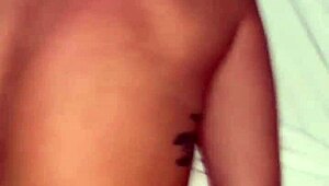 She Comes to Seduce Me During My Rest With Wild Intentions.