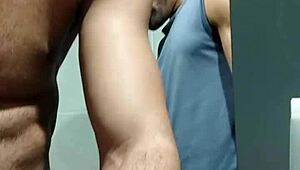 O Cara Ficou Me Olhando Durante O Treino Levei Ele Pro Banheiro E Coloquei Para Mamar Amateurs Gay Cock Lover Bodybuilder Assfucking Muscular Nerd Anal Gym
