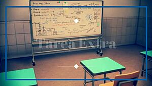 Extra homework special Sims 4 18 Spanish.