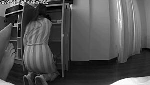 Wife boldly cheats with husband’s best friend in real homemade clip.