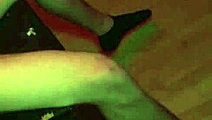 Boi Strokes Solo in Raw Gay Action for Cash