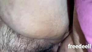 मा को चोदा स्टीपसन एमआईएलएफ स्टीपमॉम को हॉट होम एक्शन में ड्रिल करता है