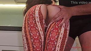 Banging My Cleaner Lady for Extra Tip in Wild Group Fetish Scene. Curvy Ass Worship Included!