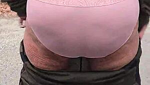 I Lick Her Pussy & She Suck My Dick After Taking A Piss On The Road