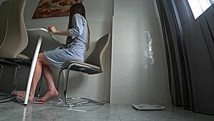 wife cheats, banging a friend while husband’s at work