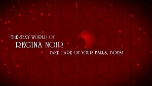 Yoga time at office with Regina Noir, wow! 😍