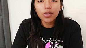 univeritaria infiel sneaks a creampie with her colombian classmate after class