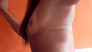 era pra ser s� um churrasco mas a safada deu pra 2 no pelo e tomou muita porra e deu o cuzinho