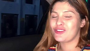 nude women at gas station attendant reacts