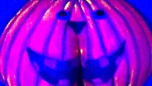 i love twerking that big ass pumpkin