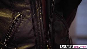 Paula Shy Babes Clip Stuns!