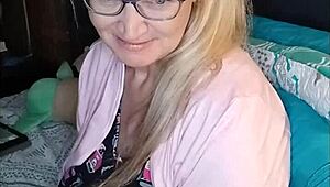 hot milf reaches intense orgasm on private webcam chat