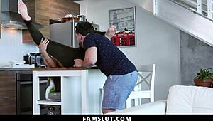 Stepsister, I’m gettin’ one on one with my hot stepbro, famslut style!