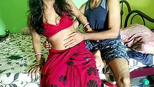 माँ, मुझे जर्किंग करते क्यों पकड़ा? अब चूस और राइड कर!