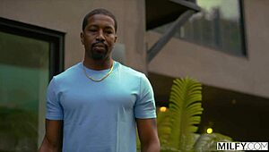 Vixenplus Housewife Lauren Craves BBC for Anal Obsession! 😍