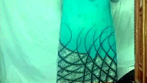 Desi Girlfriend Gets Wild in Village Home Fuck Fest!