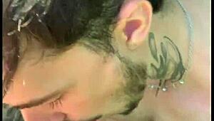 i sucked a stranger jerking off on the trail, he was muscular