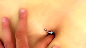 Feeling so turned on sliding a finger into this beautiful navel close-up