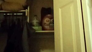 mollyjanexxx still tryin’ to impress backstage with those natural tits